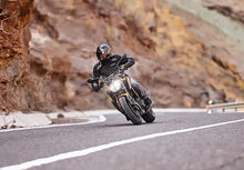 Cargar imagen en el visor de la galería, Llanta Mitas 140/70 R17 Sportforce Plus R3 Ktm 390 Dominar