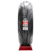 Cargar imagen en el visor de la galería, Llanta Bridgestone Battlax S22 180/60 17 R6R ZX6R GSXR 600R