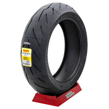 Cargar imagen en el visor de la galería, LLanta Pirelli Diablo Rosso IV 200/55 ZR17 78W S1000RR V4