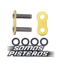 Cargar imagen en el visor de la galería, CANDADO CADENA 525 O RING REMACHADO ORO RK R6R GSXR 600RR