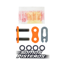 Cargar imagen en el visor de la galería, CANDADO CADENA 525 O RING REMACHADO NARANJA RK R6R GSXR 600r