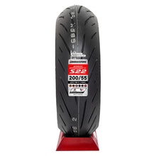 Cargar imagen en el visor de la galería, Llanta Bridgestone Battlax S22 17 200/55 S1000RR R1 V4 GSXR