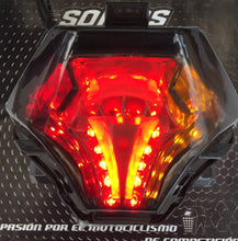 Cargar imagen en el visor de la galería, Stop con Direccionales Humo Yamaha R3 2015 2020