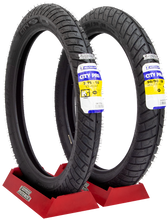 Cargar imagen en el visor de la galería, LLANTAS MICHELIN 2.75 18 Y 90/90 18 CITY PRO CGL125 YBR 125