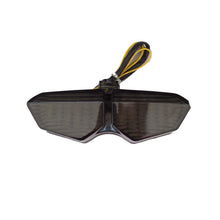 Cargar imagen en el visor de la galería, Stop con Direccionales Humo Yamaha R6S 2003 2009