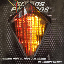Cargar imagen en el visor de la galería, Stop con Direccionales Humo Yamaha R1 2007 2008