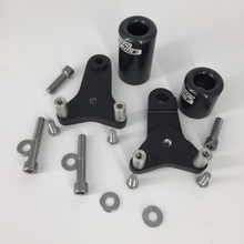 Cargar imagen en el visor de la galería, Sliders de Carenado Tipo Carbono Suzuki GSXR 600 750 2011 2020